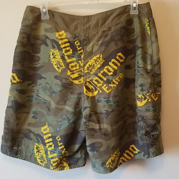 CORONA EXTRA SWIM TRUNKS SIZE LARGE - Picture 4 of 5
